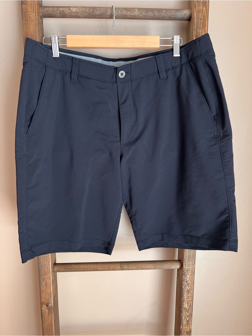 Under Armour Men's Black Flat-Front Performance Shorts
